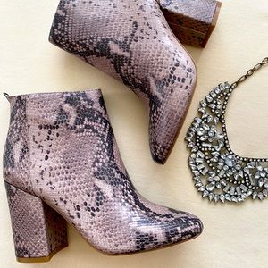 SALE Steve Madden Snakeskin Booties